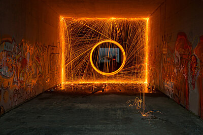 Manfred Breckner, "Brennende Stahlwolle", 7. Platz Manfred Breckner, "Brennende Stahlwolle", 7. Platz